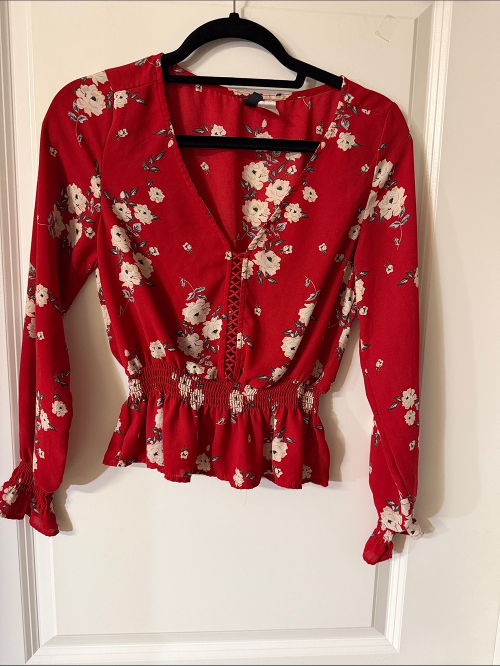 Divided Red Floral Lace-Up Peplum Blouse